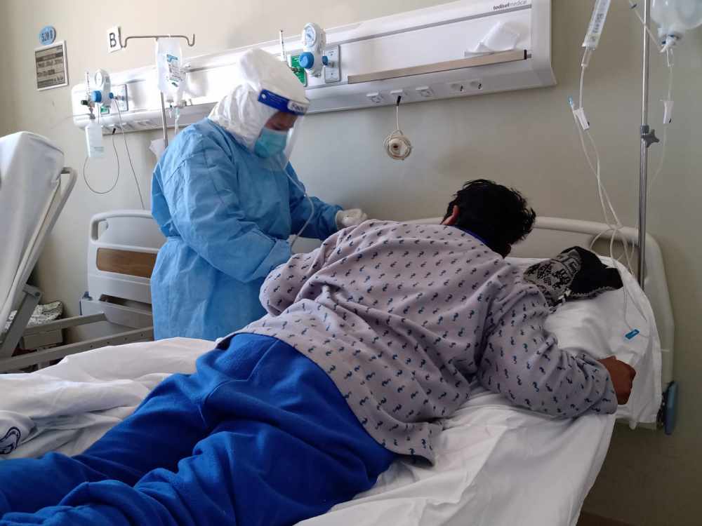 SECUELAS DE COVID19 FIBROSIS Y DISMINUCIÓN DE LA CAPACIDAD PULMONAR